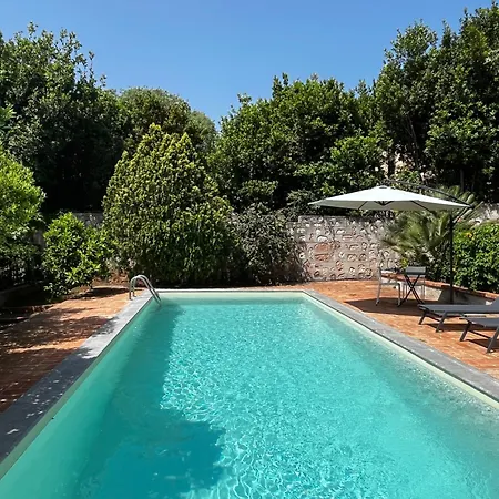 Villa Costanza