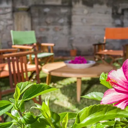 Costanza וילה מונדלו