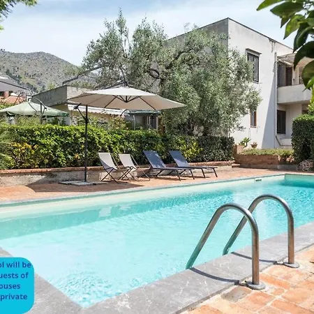 וילה Costanza מונדלו